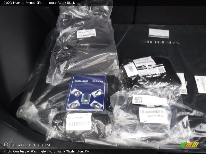 Ultimate Red / Black 2023 Hyundai Venue SEL