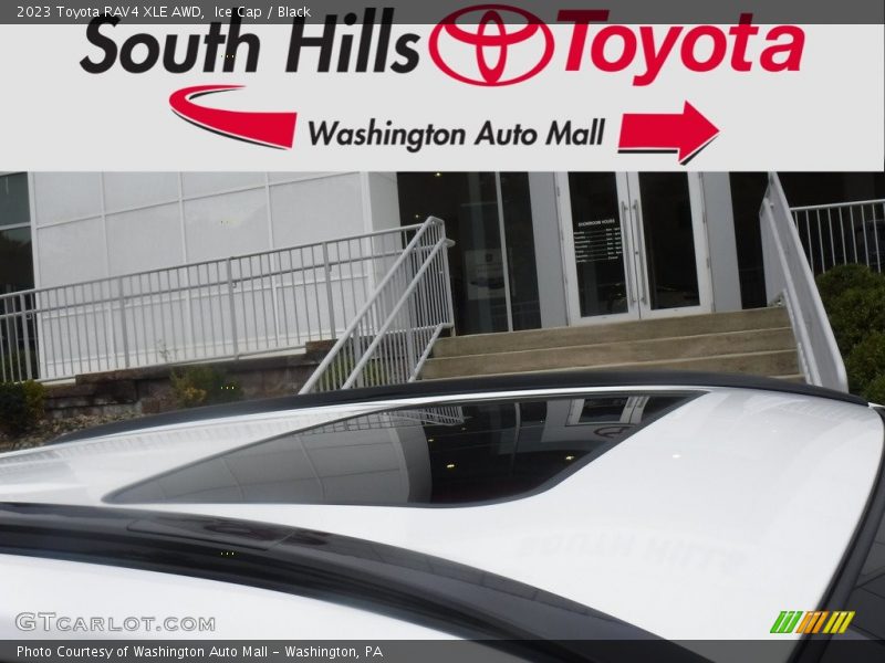 Ice Cap / Black 2023 Toyota RAV4 XLE AWD