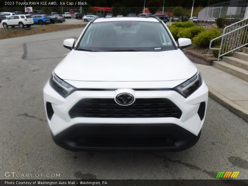 Ice Cap / Black 2023 Toyota RAV4 XLE AWD