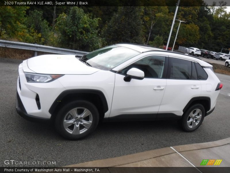 Super White / Black 2020 Toyota RAV4 XLE AWD