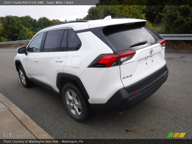 Super White / Black 2020 Toyota RAV4 XLE AWD