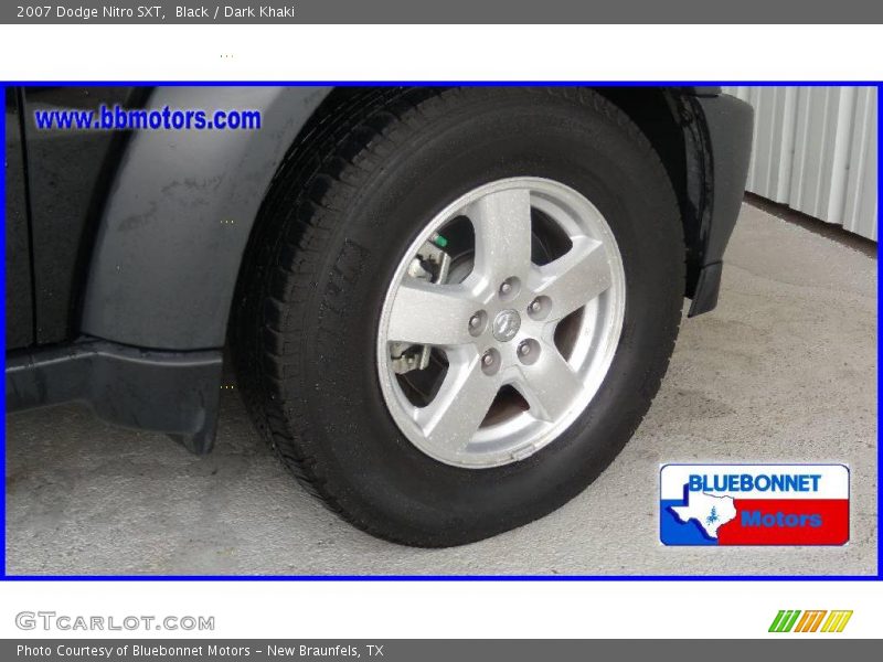 Black / Dark Khaki 2007 Dodge Nitro SXT