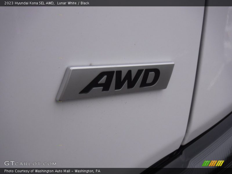 Lunar White / Black 2023 Hyundai Kona SEL AWD