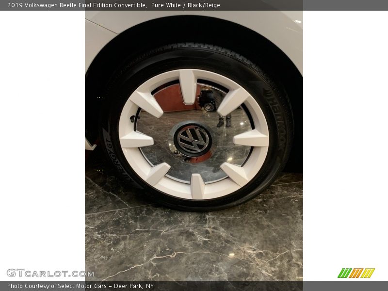  2019 Beetle Final Edition Convertible Wheel