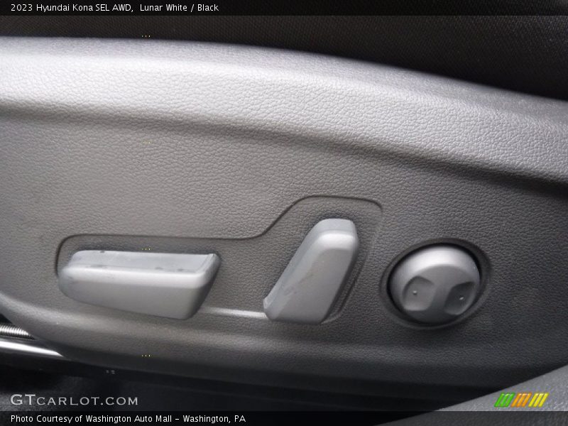 Lunar White / Black 2023 Hyundai Kona SEL AWD