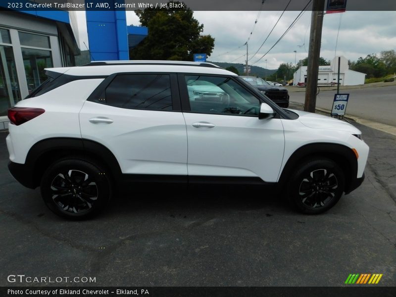 Summit White / Jet Black 2023 Chevrolet TrailBlazer LT AWD