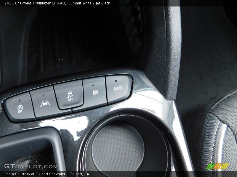 Summit White / Jet Black 2023 Chevrolet TrailBlazer LT AWD
