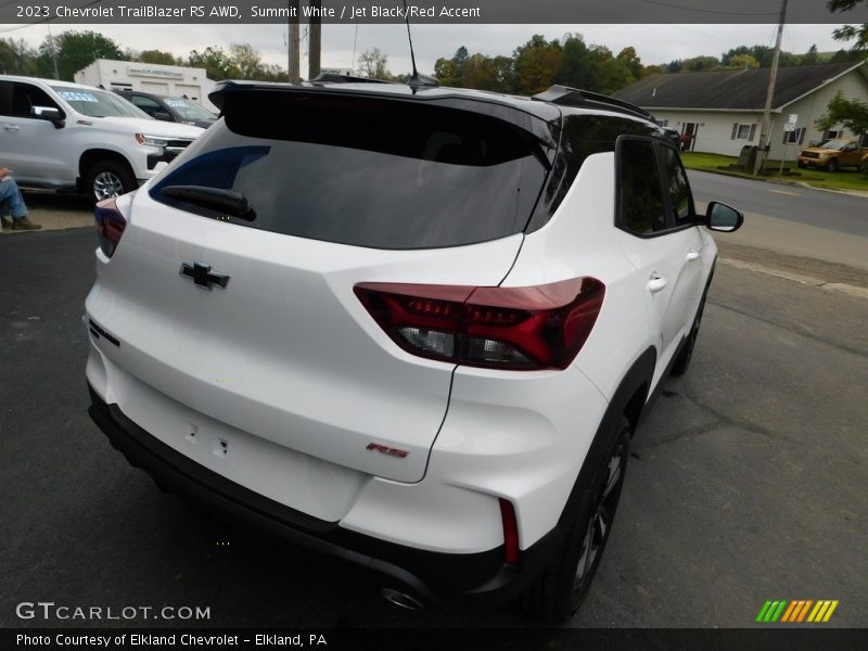 Summit White / Jet Black/Red Accent 2023 Chevrolet TrailBlazer RS AWD