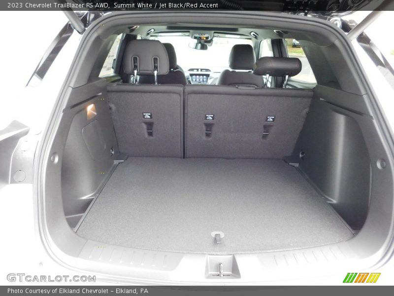  2023 TrailBlazer RS AWD Trunk