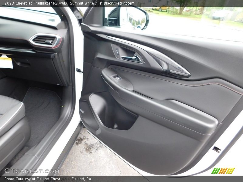 Door Panel of 2023 TrailBlazer RS AWD