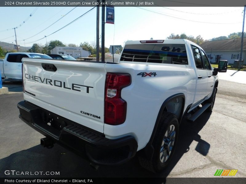 Summit White / Jet Black 2024 Chevrolet Silverado 2500HD Custom Crew Cab 4x4