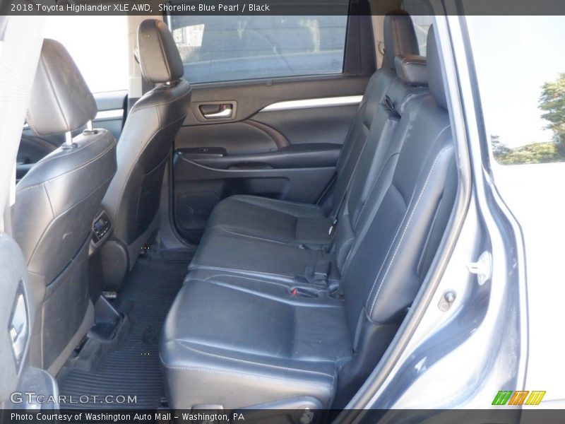 Shoreline Blue Pearl / Black 2018 Toyota Highlander XLE AWD