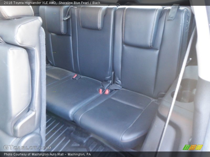 Shoreline Blue Pearl / Black 2018 Toyota Highlander XLE AWD