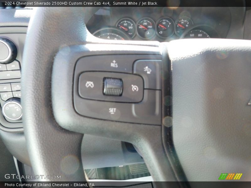 Summit White / Jet Black 2024 Chevrolet Silverado 2500HD Custom Crew Cab 4x4