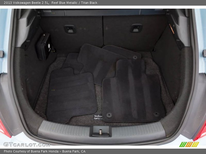  2013 Beetle 2.5L Trunk