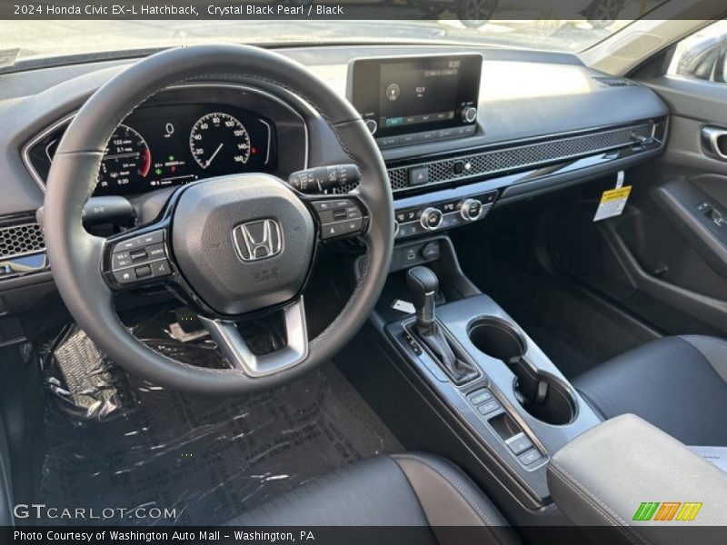 Dashboard of 2024 Civic EX-L Hatchback