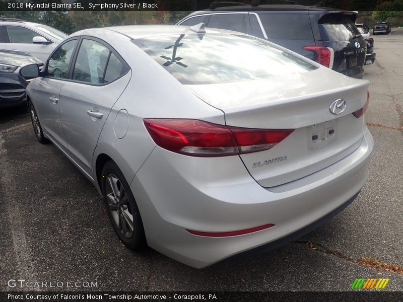 Symphony Silver / Black 2018 Hyundai Elantra SEL