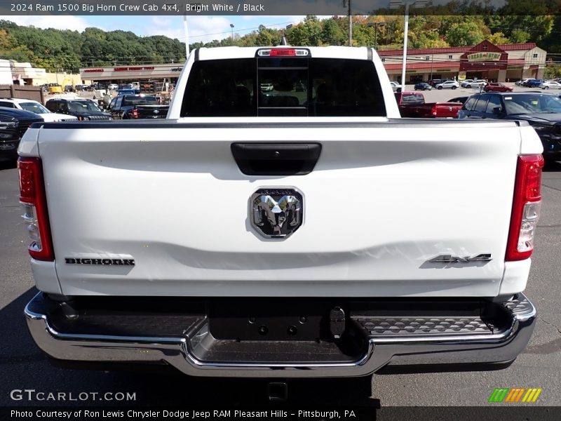 Bright White / Black 2024 Ram 1500 Big Horn Crew Cab 4x4