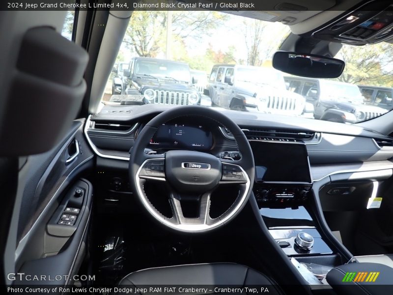 Diamond Black Crystal Pearl / Global Black 2024 Jeep Grand Cherokee L Limited 4x4