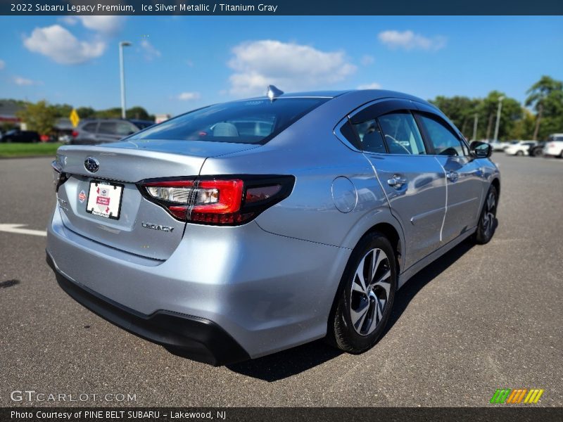 Ice Silver Metallic / Titanium Gray 2022 Subaru Legacy Premium