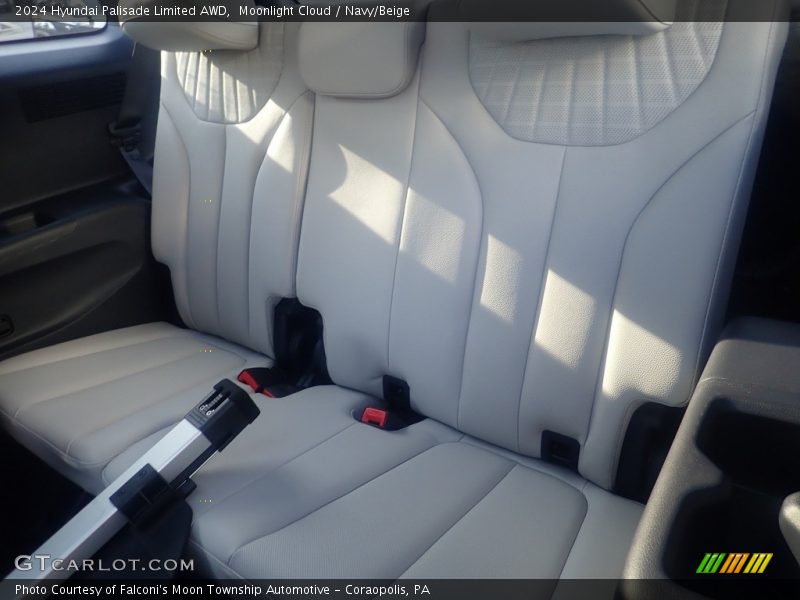 Moonlight Cloud / Navy/Beige 2024 Hyundai Palisade Limited AWD