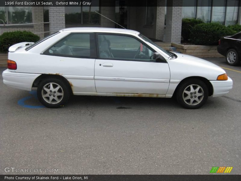 Oxford White / Gray 1996 Ford Escort LX Sedan