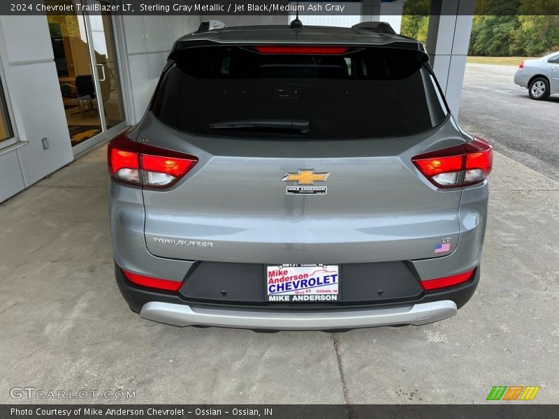 Sterling Gray Metallic / Jet Black/Medium Ash Gray 2024 Chevrolet TrailBlazer LT