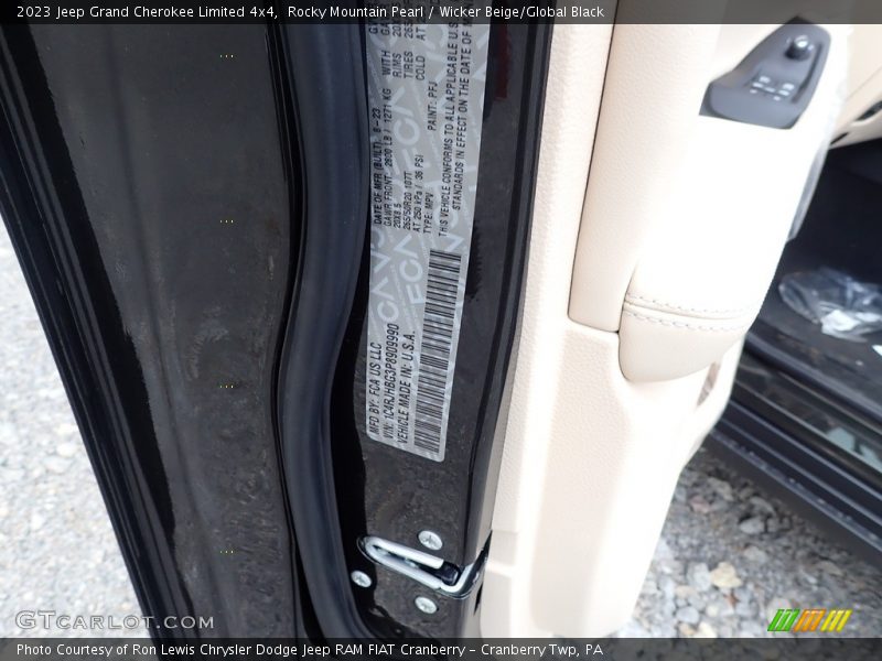 2023 Grand Cherokee Limited 4x4 Rocky Mountain Pearl Color Code PFJ