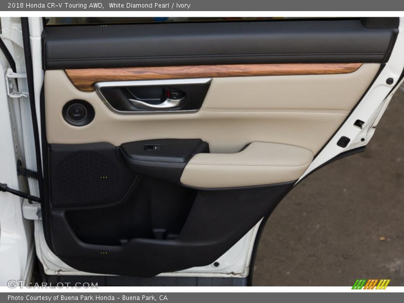 White Diamond Pearl / Ivory 2018 Honda CR-V Touring AWD