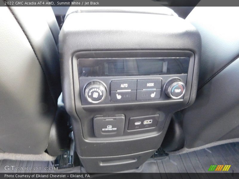 Summit White / Jet Black 2022 GMC Acadia AT4 AWD