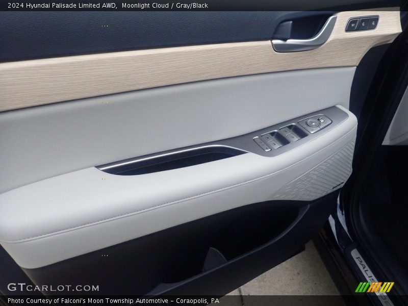 Door Panel of 2024 Palisade Limited AWD