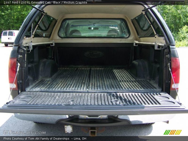 Black / Medium Graphite 1997 Ford F150 XL Extended Cab