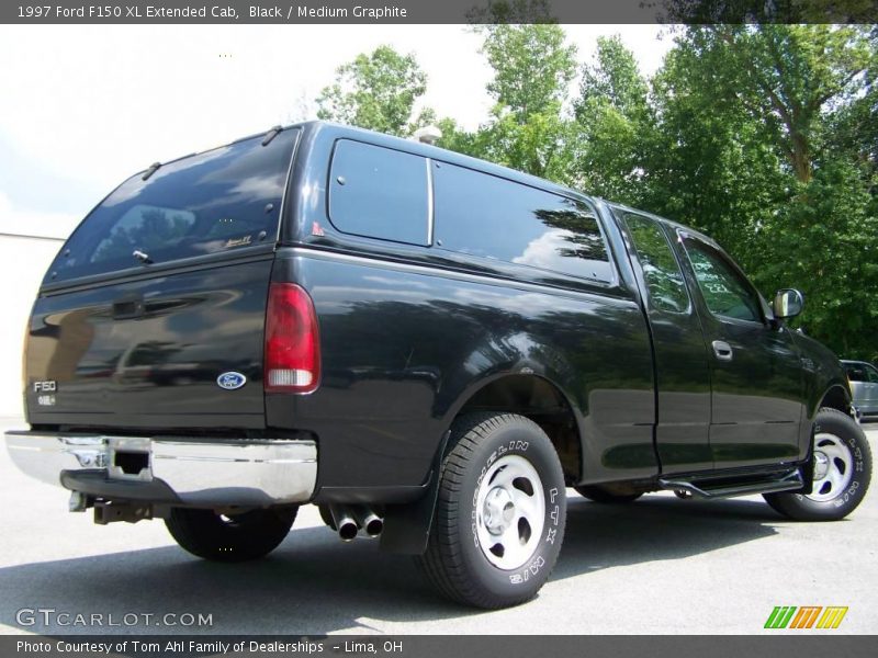 Black / Medium Graphite 1997 Ford F150 XL Extended Cab