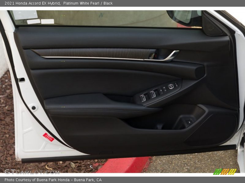 Door Panel of 2021 Accord EX Hybrid