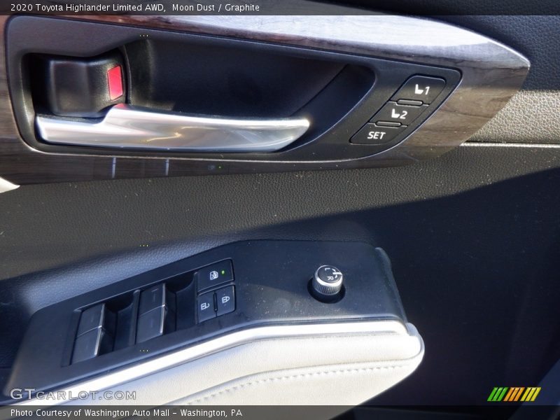 Moon Dust / Graphite 2020 Toyota Highlander Limited AWD