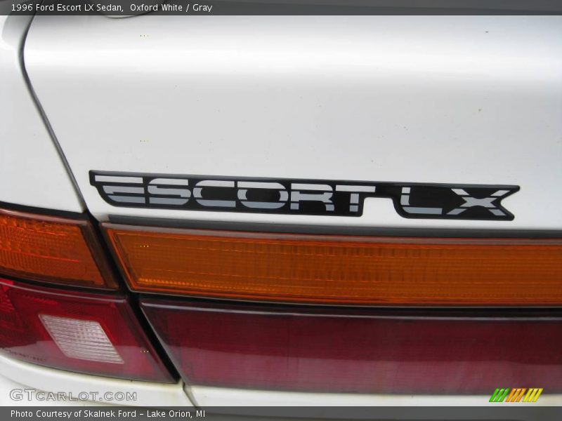 Oxford White / Gray 1996 Ford Escort LX Sedan
