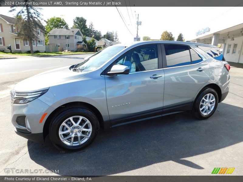 Front 3/4 View of 2024 Equinox LT AWD