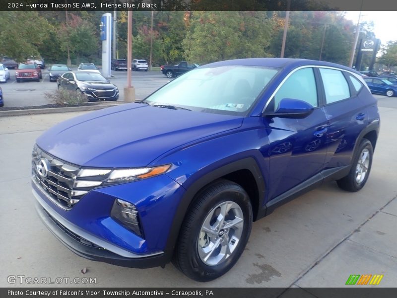 Front 3/4 View of 2024 Tucson SE AWD