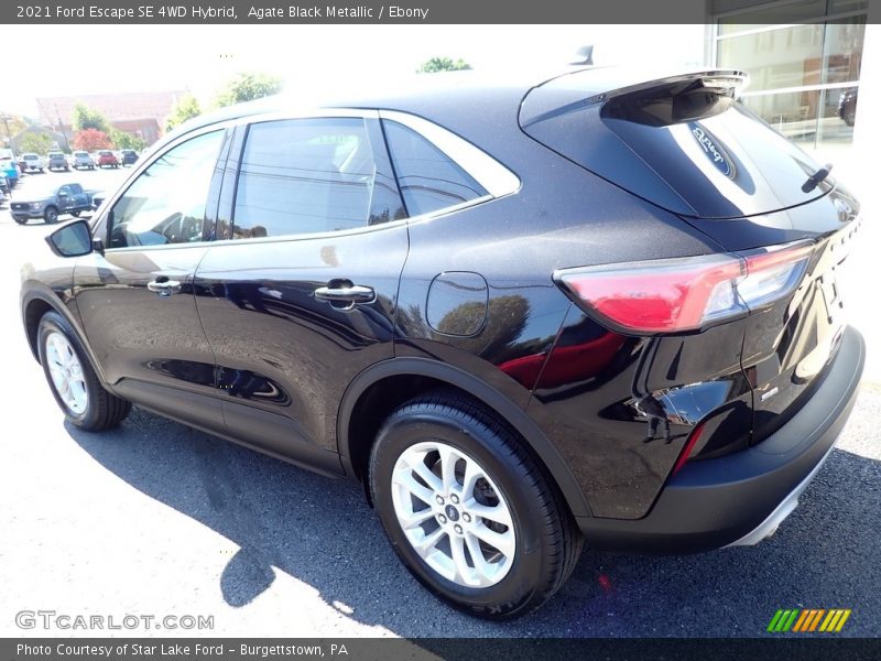 Agate Black Metallic / Ebony 2021 Ford Escape SE 4WD Hybrid
