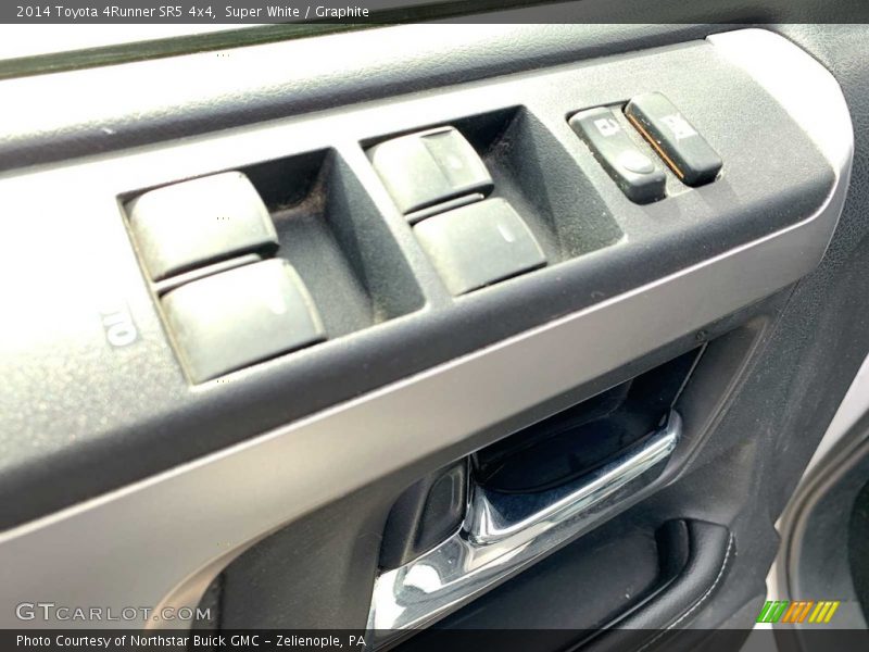 Super White / Graphite 2014 Toyota 4Runner SR5 4x4