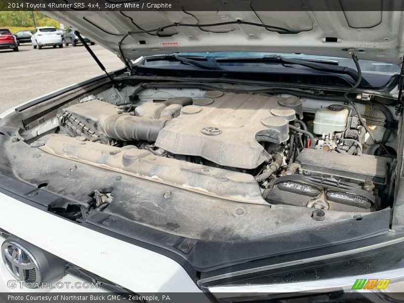 Super White / Graphite 2014 Toyota 4Runner SR5 4x4