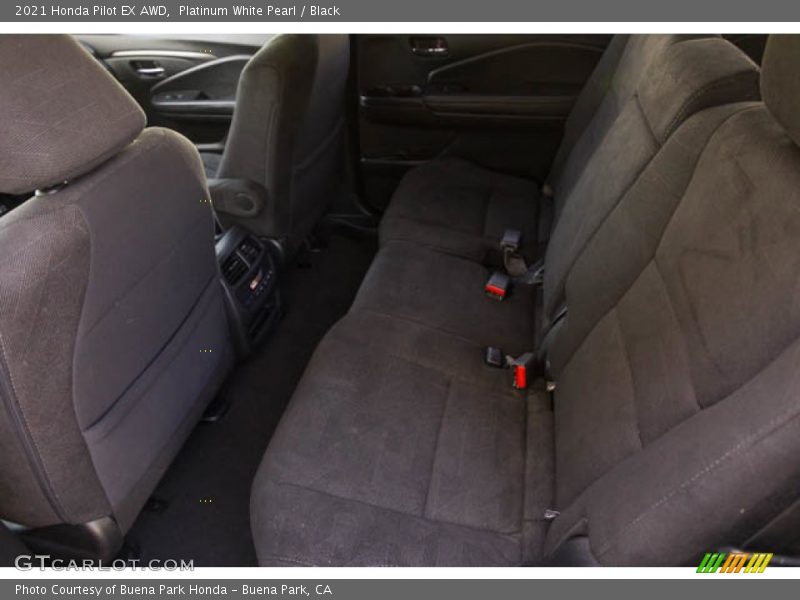 Platinum White Pearl / Black 2021 Honda Pilot EX AWD
