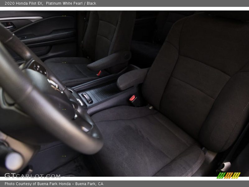 Platinum White Pearl / Black 2020 Honda Pilot EX