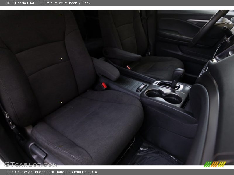 Platinum White Pearl / Black 2020 Honda Pilot EX