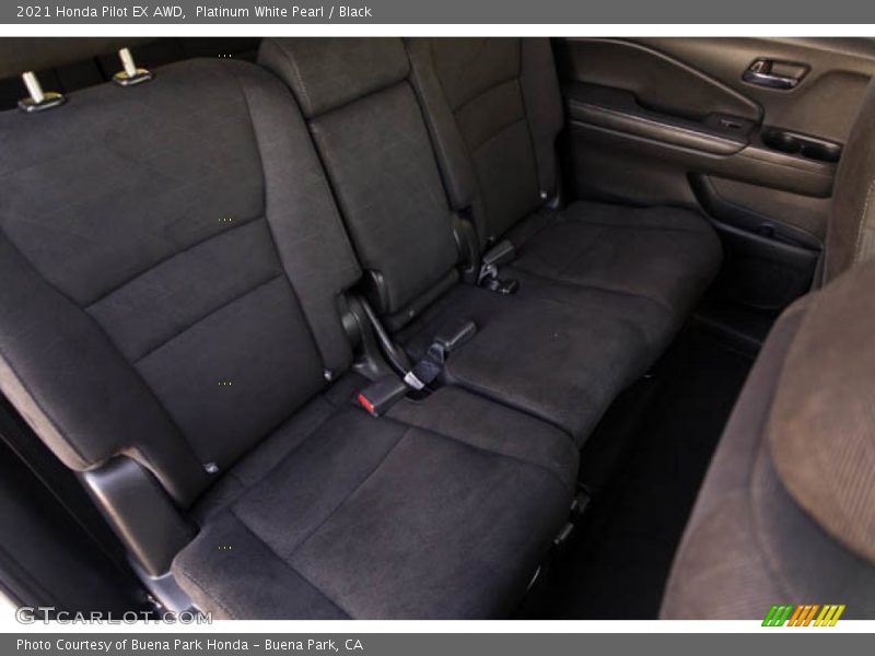 Platinum White Pearl / Black 2021 Honda Pilot EX AWD