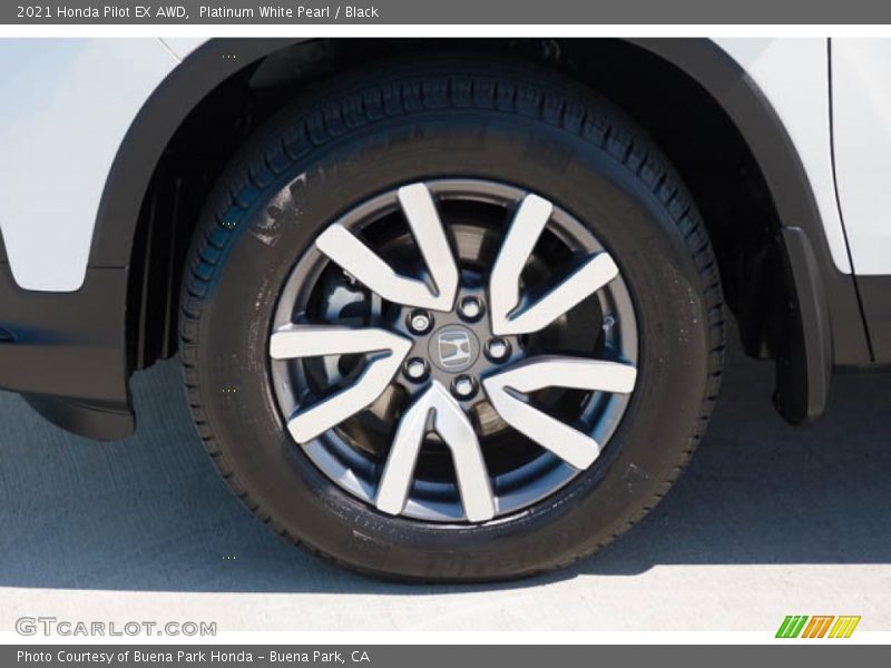 Platinum White Pearl / Black 2021 Honda Pilot EX AWD