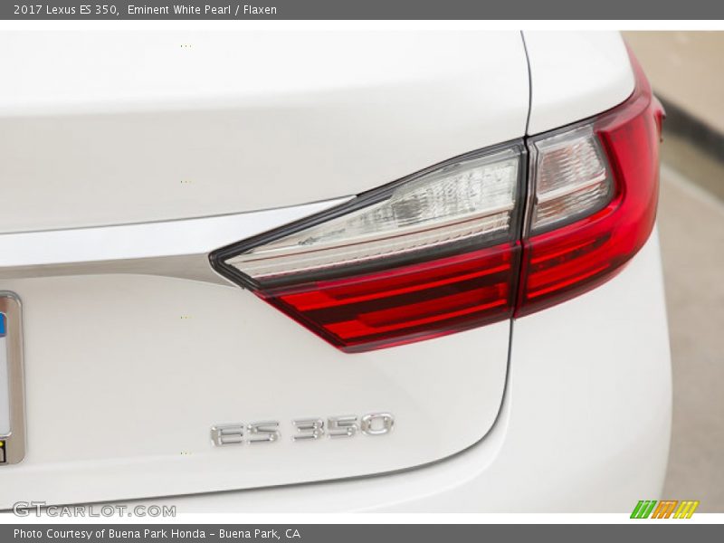 Eminent White Pearl / Flaxen 2017 Lexus ES 350