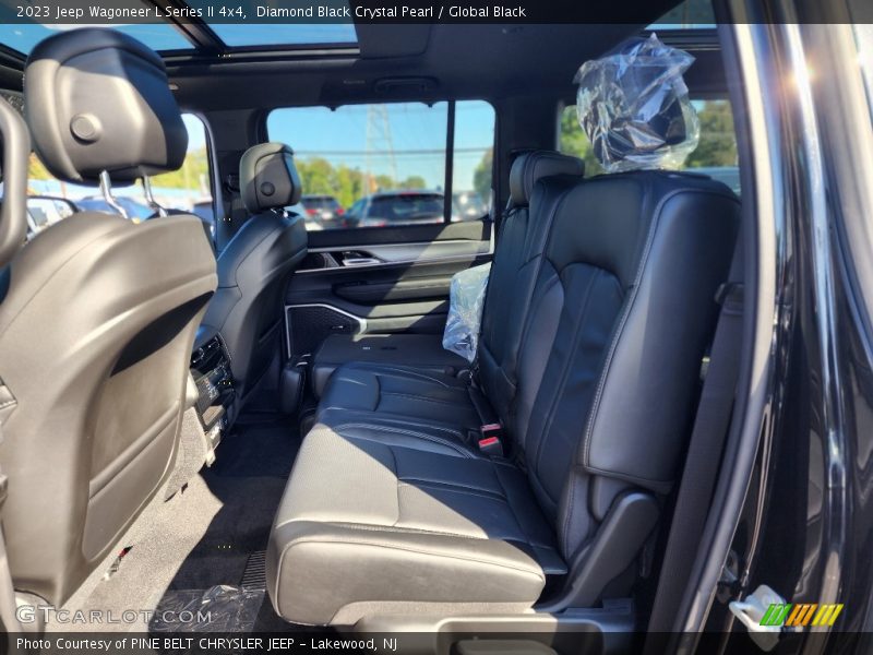 Diamond Black Crystal Pearl / Global Black 2023 Jeep Wagoneer L Series II 4x4