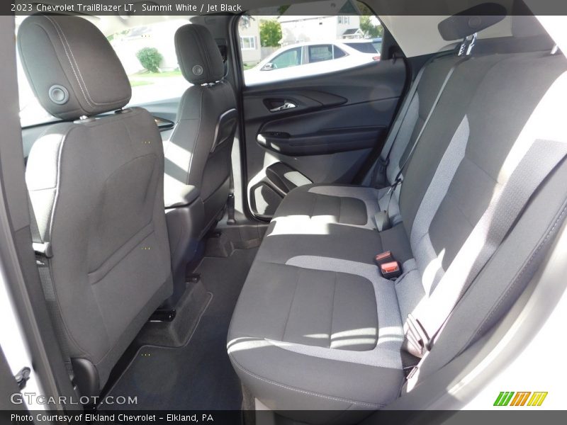 Summit White / Jet Black 2023 Chevrolet TrailBlazer LT