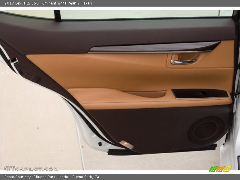 Eminent White Pearl / Flaxen 2017 Lexus ES 350